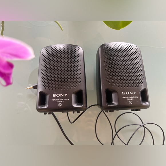 Sony SRS-P3 Speaker System for Computer Or Walkman Mini Stereo System 3.5mm Aux - Picture 2 of 7